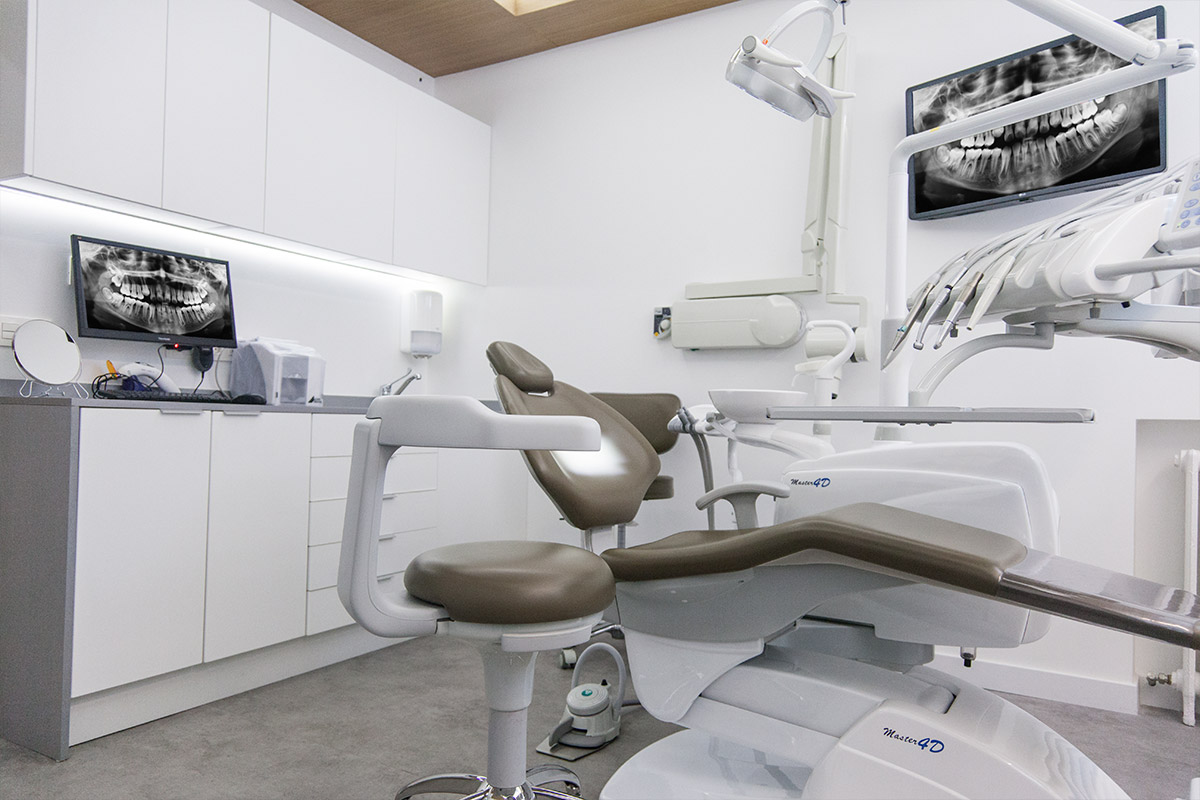procedimientos dentales invasivos odontología biológica Madrid